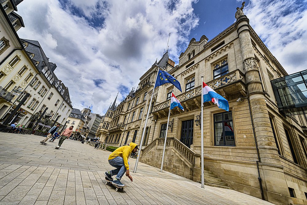 Skate Royal Palace Luxembourg City