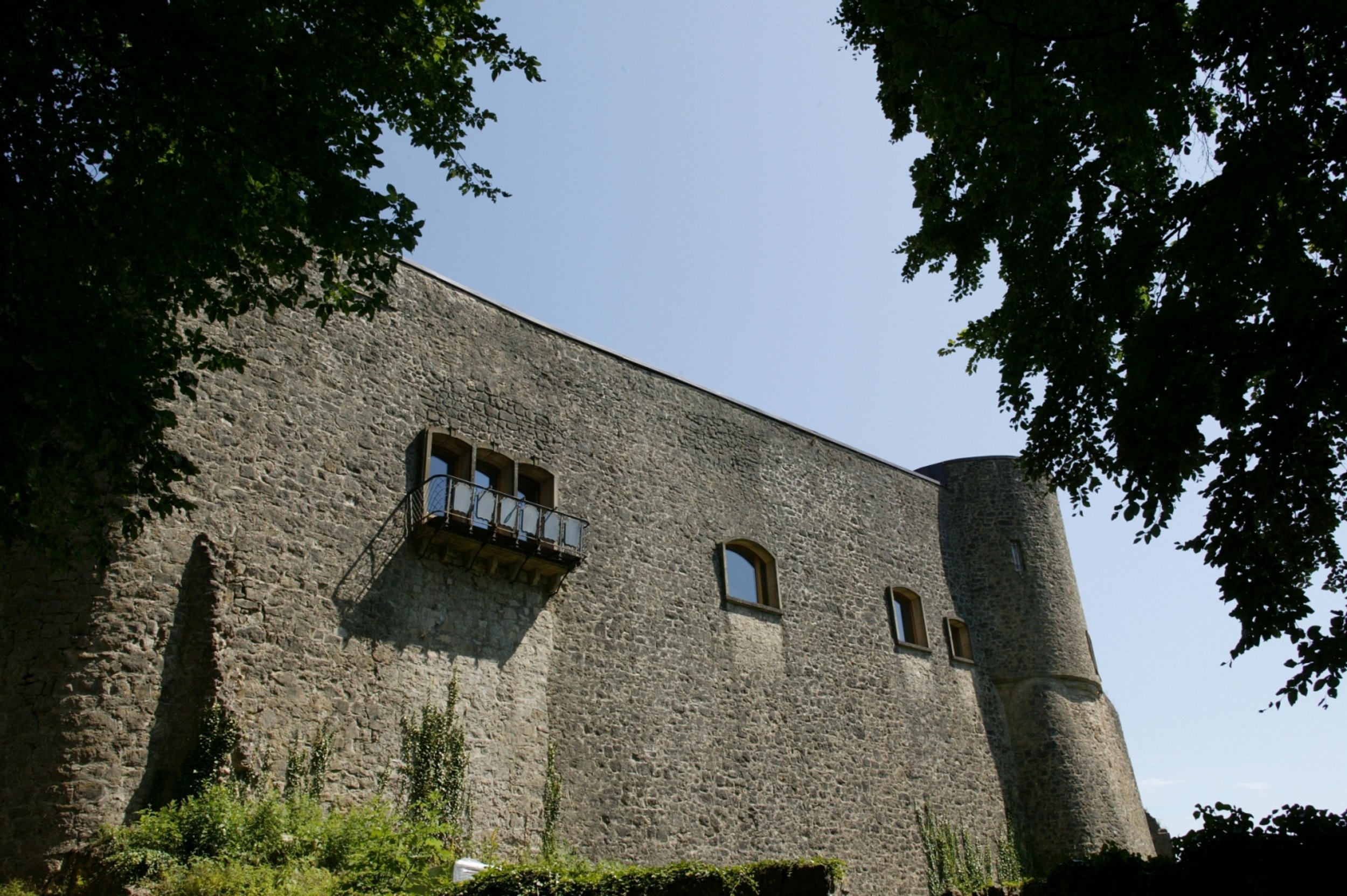 Burg Septfontaines