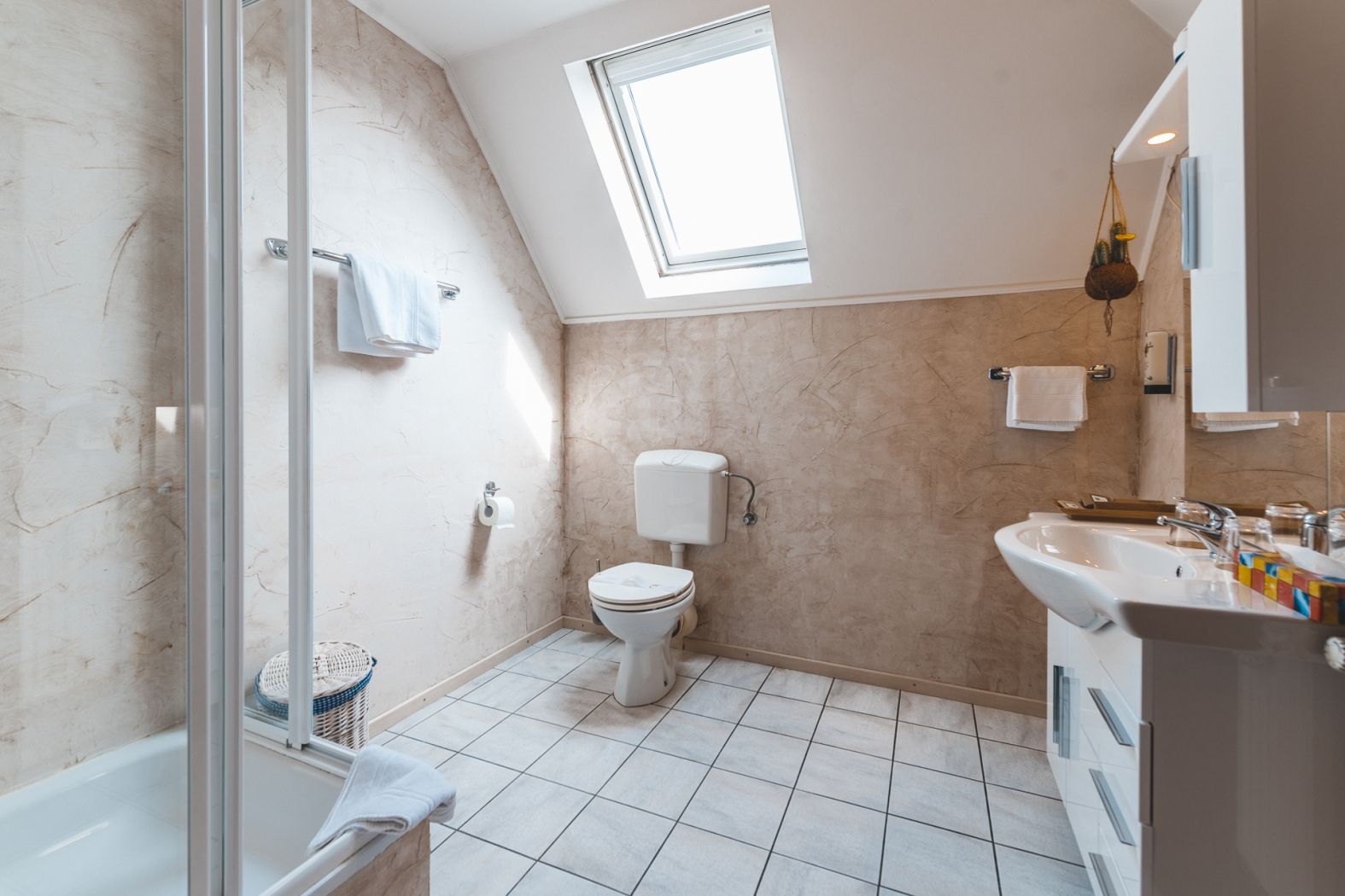 ort auberge weidendall inet marc lazzarini standart.jpg 19