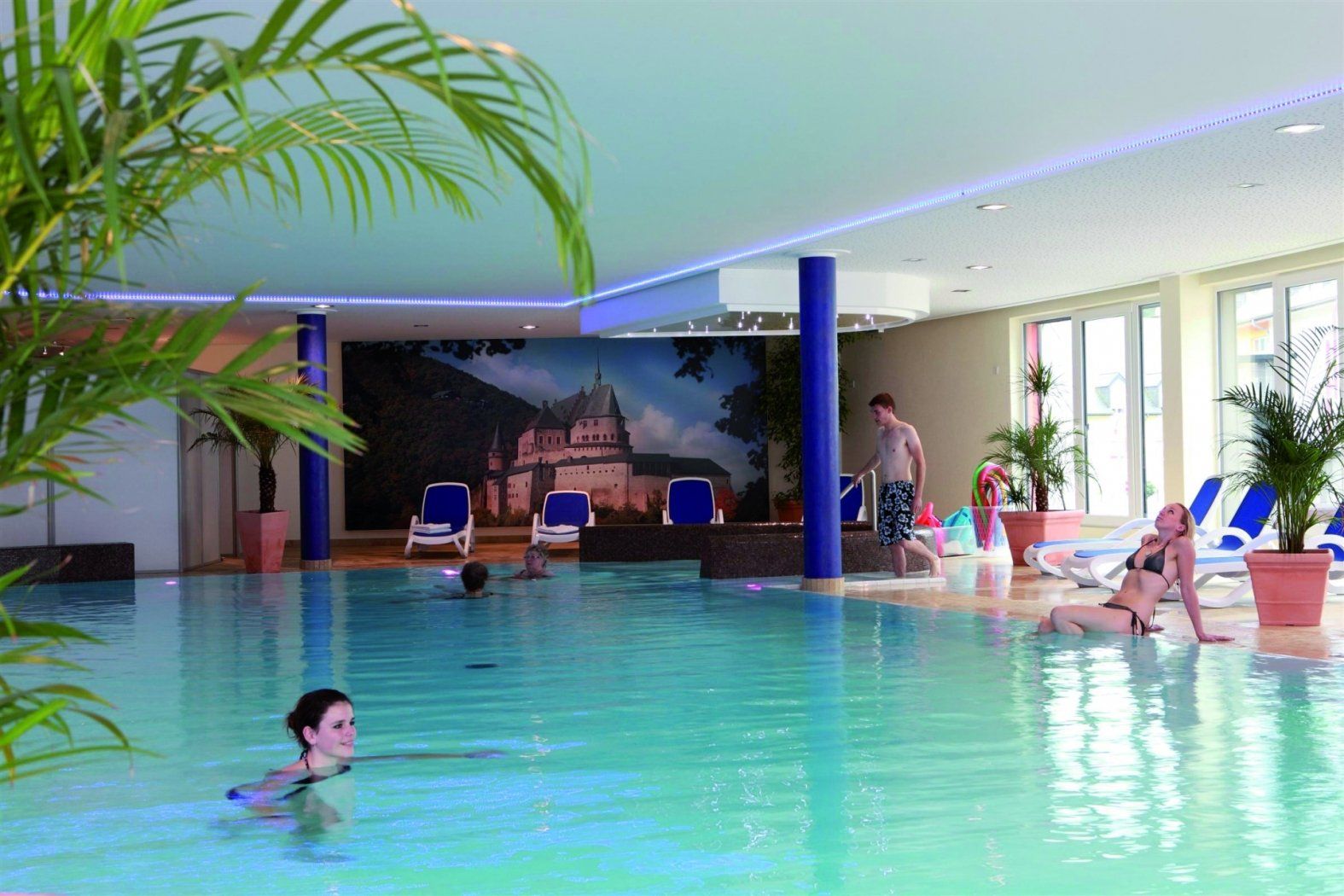Hotel-Restaurant Belle-Vue Pool