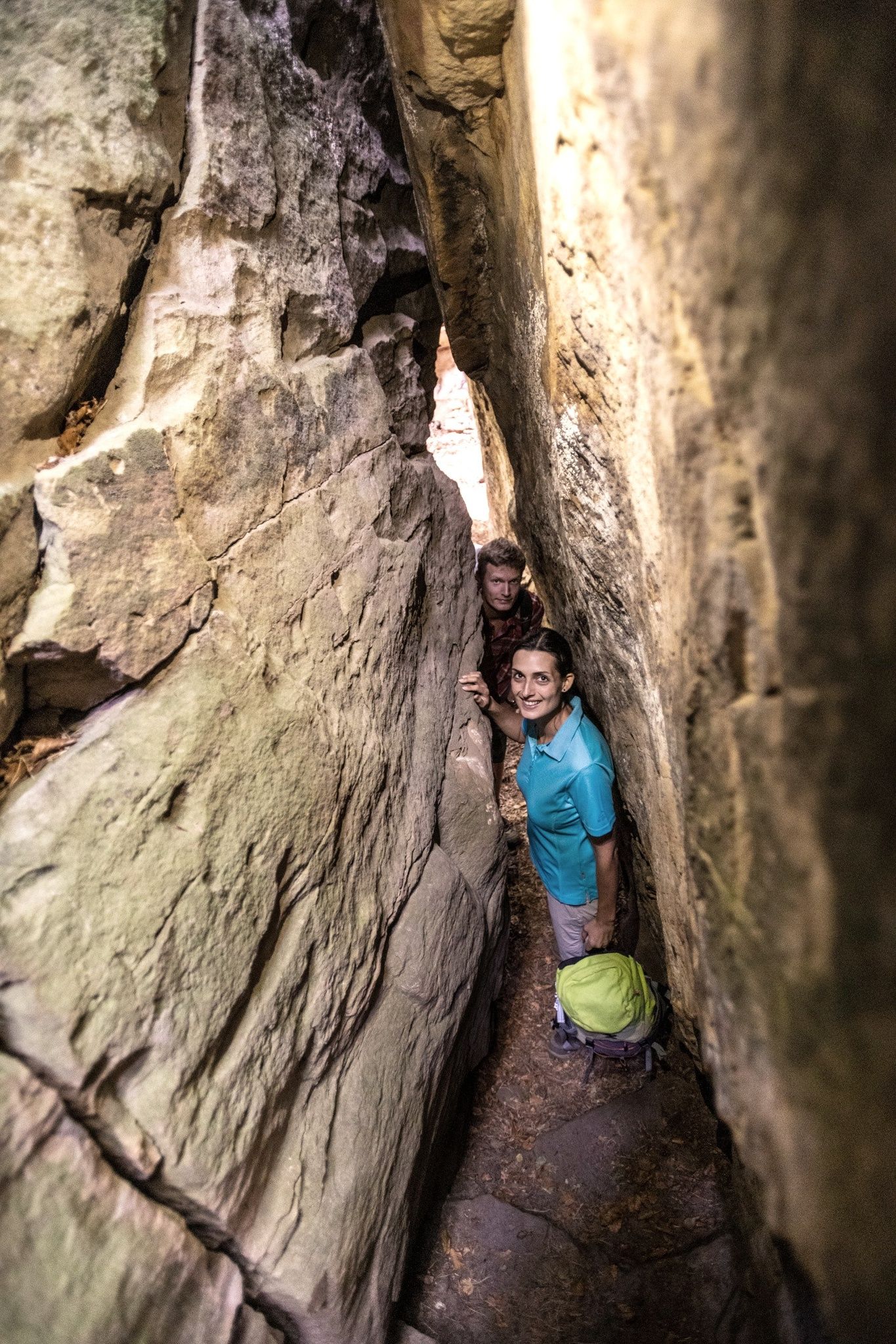 Schmale Mandrack-Passage im NaturWanderPark delux, © Eifel Tourismus GmbH, D. Ketz