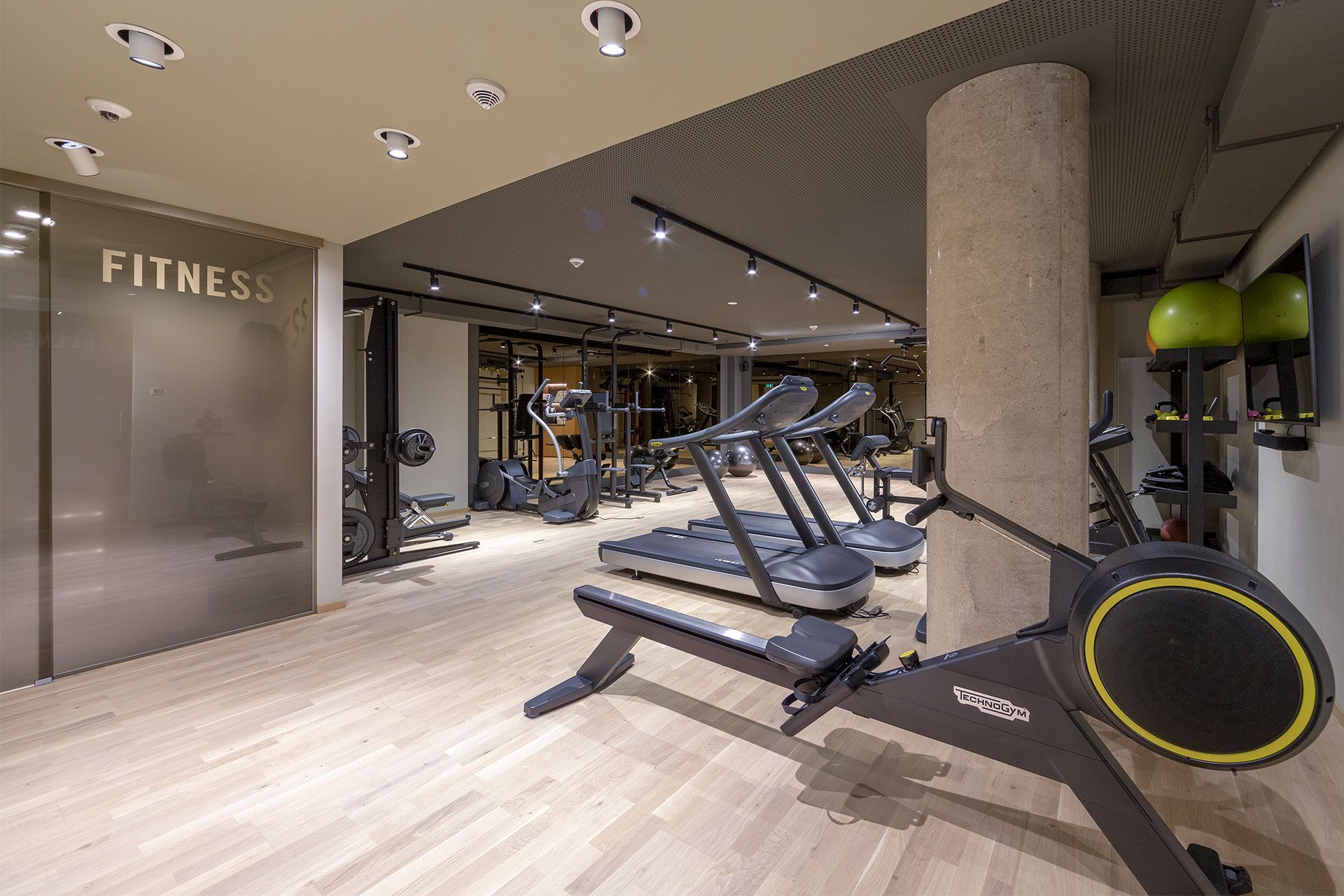 Fitness Area (1)
