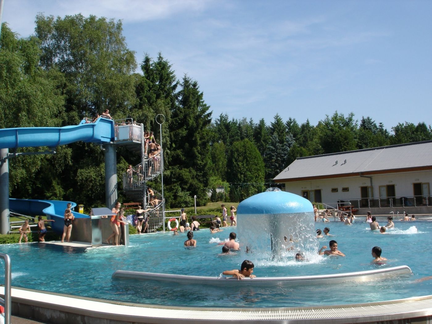 Swimming pool Beaufort