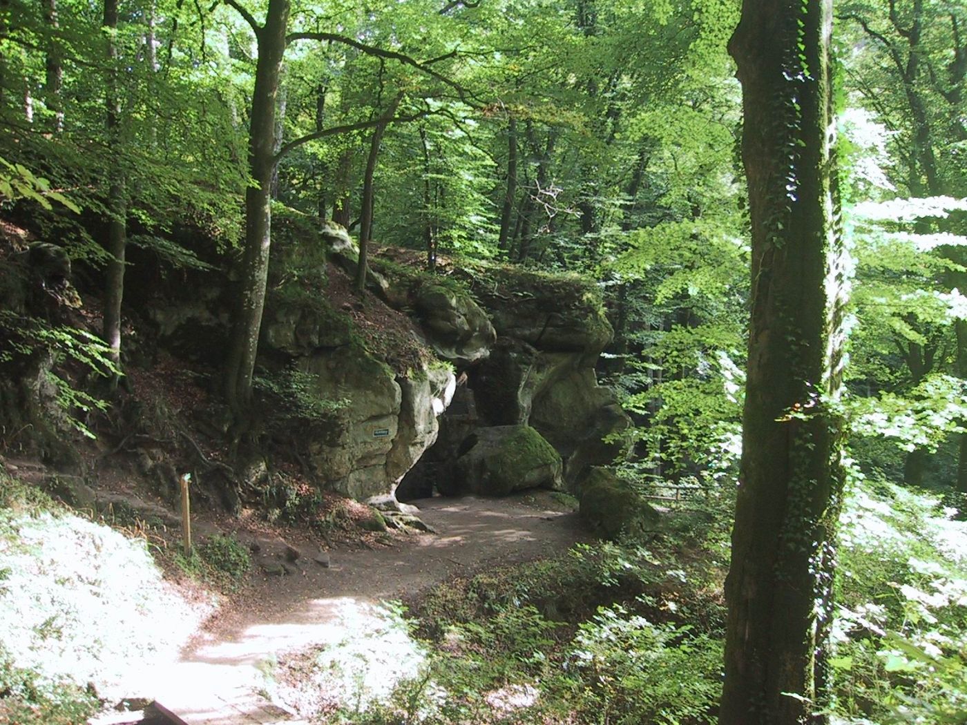 Schiessentümpel / Schéissendëmpel waterfall - Visit Luxembourg