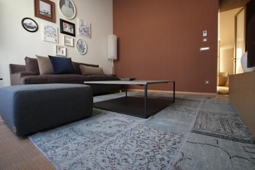 Guillaume Suites