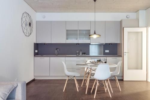 Vistay apartments