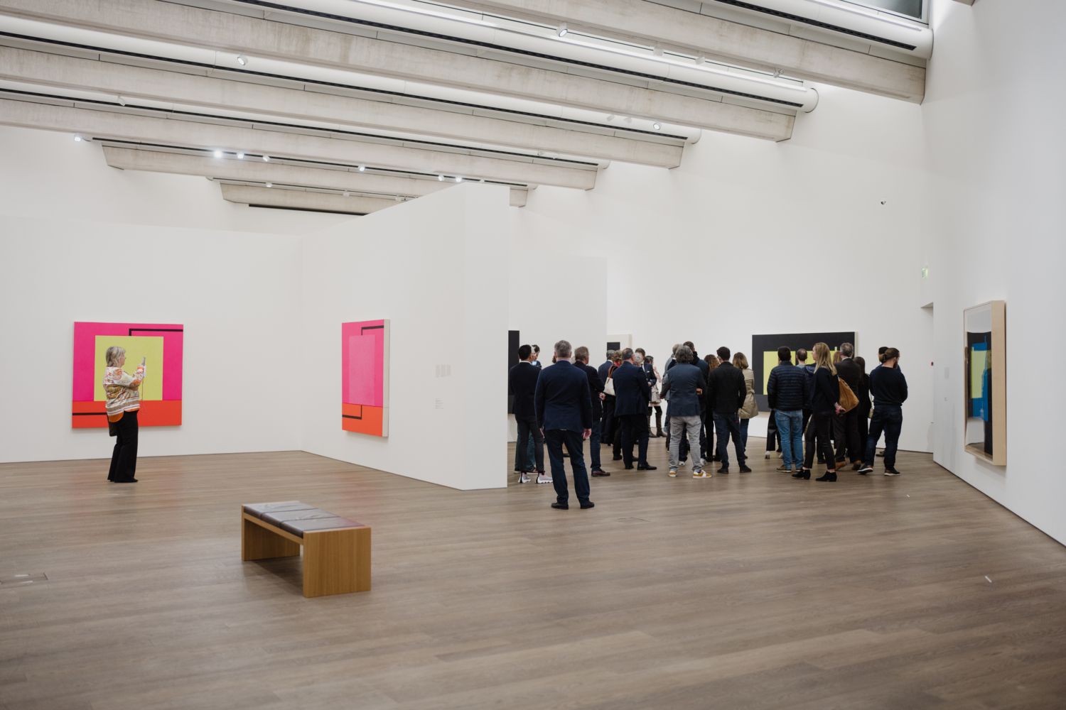Vue de l'exposition "Peter Halley. Conduits: Paintings from the 1980s", Mudam Luxembourg 31.03 – 15.10.2023 © Photo : Marion Dessard | Mudam Luxembourg