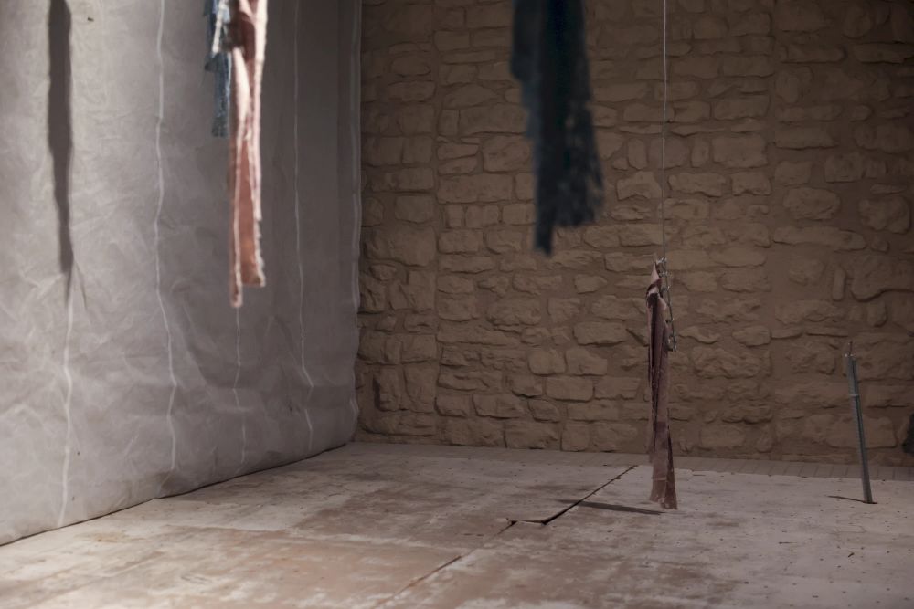 João Freitas, Traces in suspension, Capsules