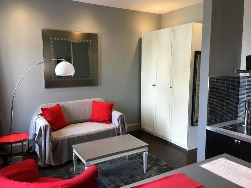 Kalmas Guest house