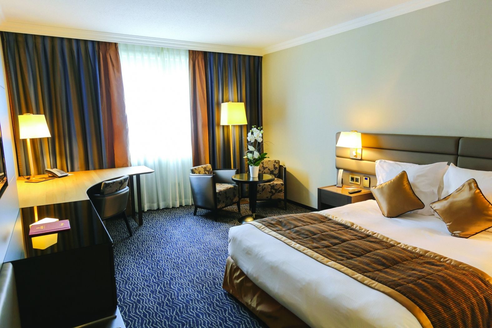 Le Royal Hotels & Resorts Luxembourg Kamer