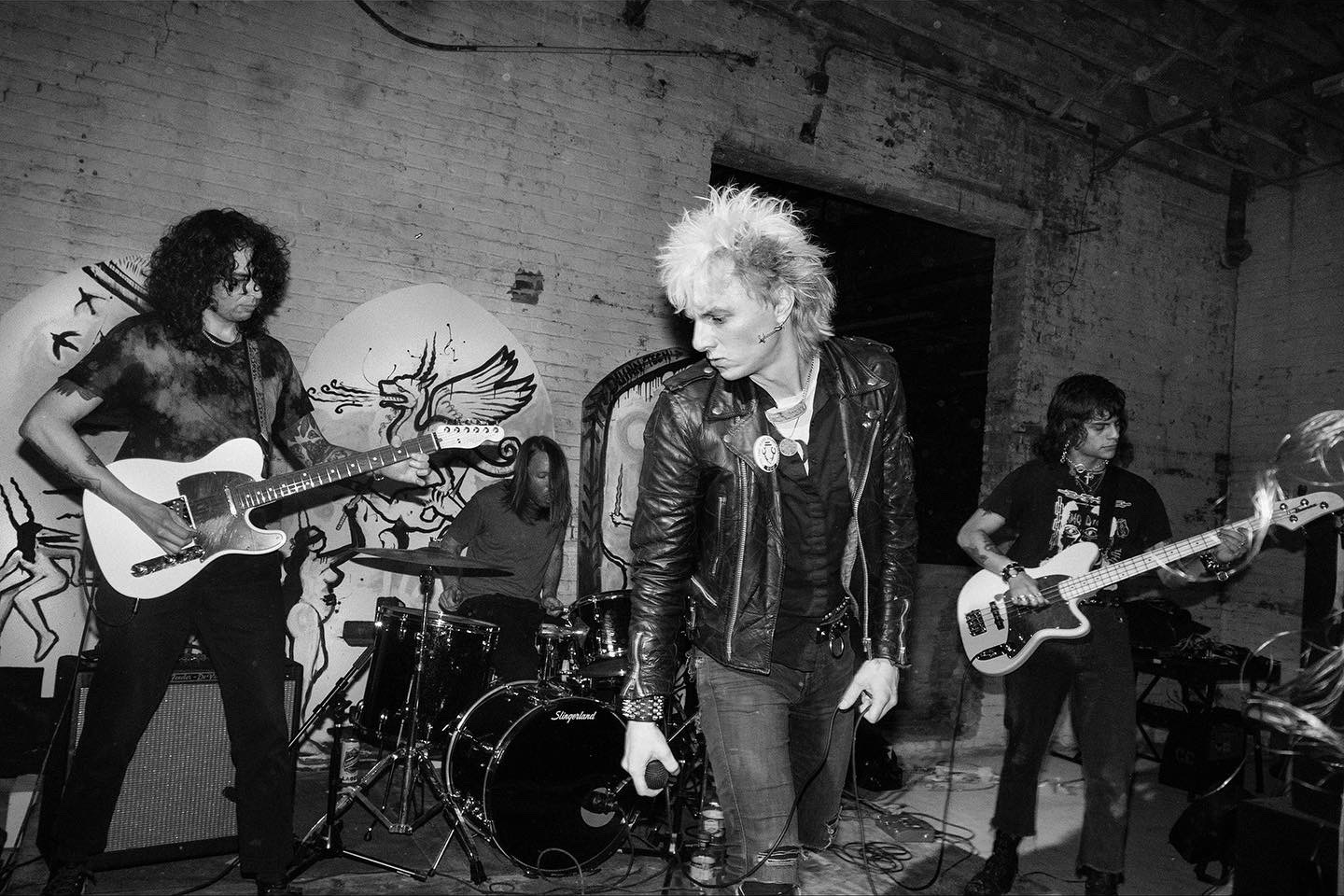 Lo H Press Photo 2