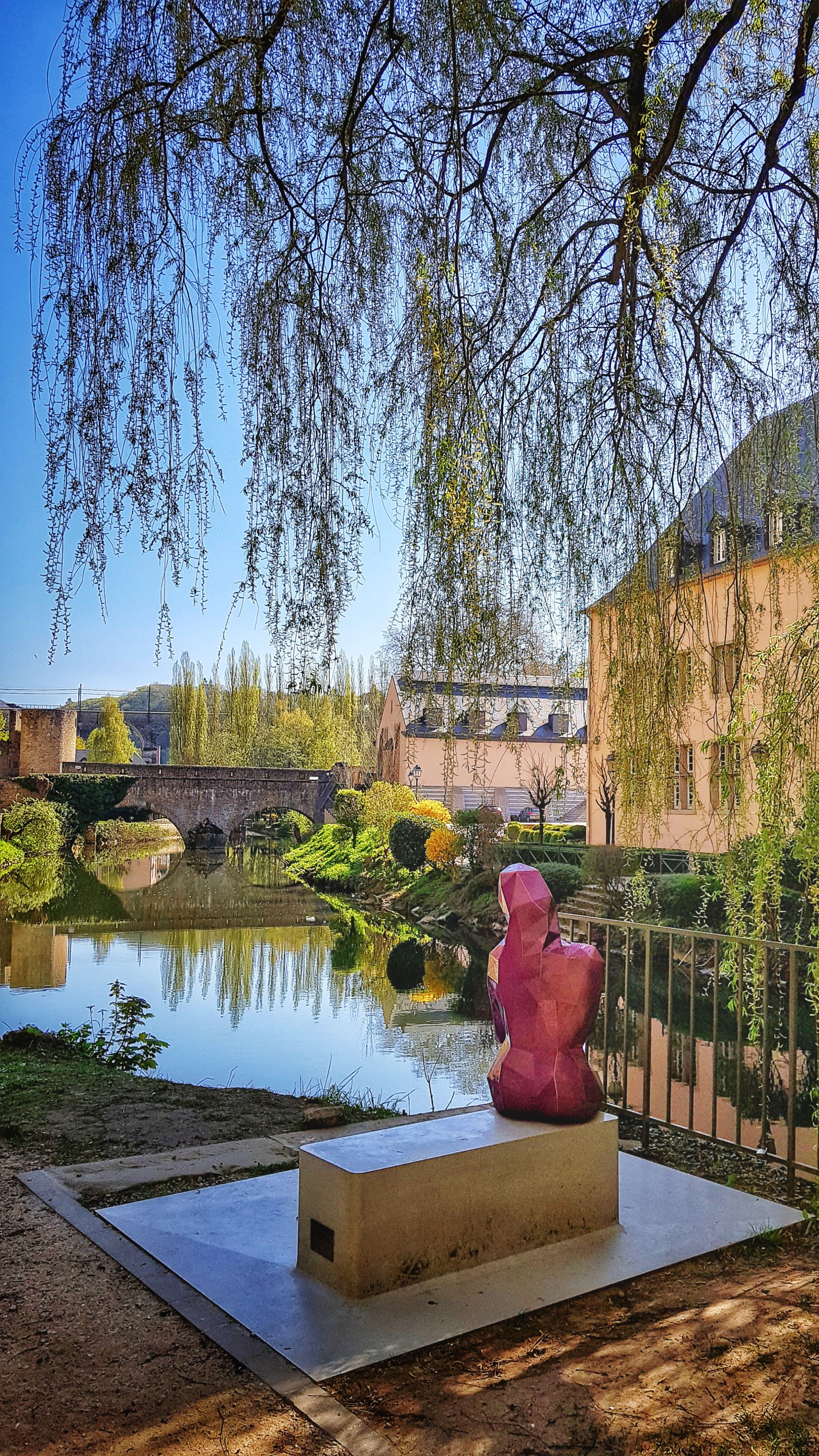 Melusina_Statue_LuxembourgCity -c- LauraIberti_ComiteInspiringLuxembourg