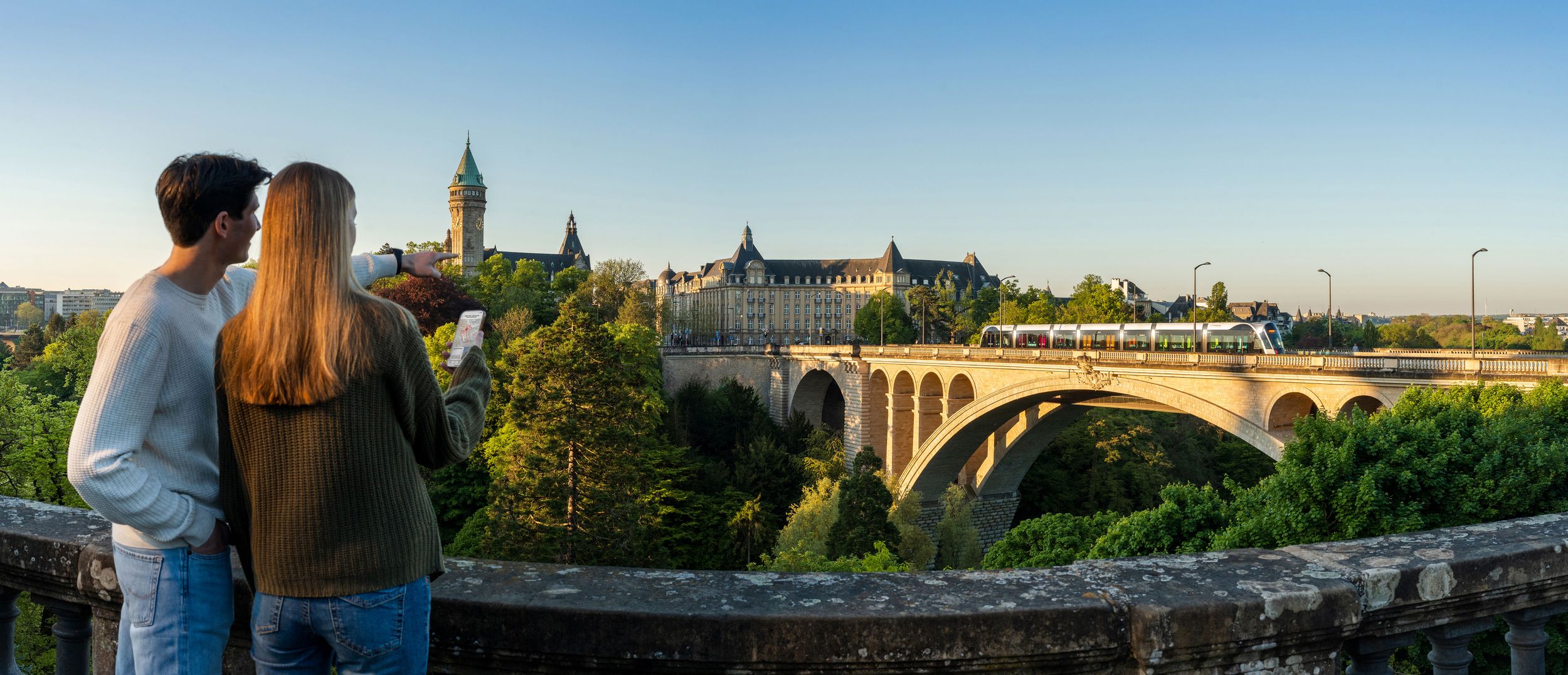 Uitzicht over de Pétrusse vallei en de Pont Adolphe brug