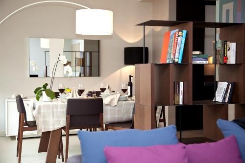Four Stars Aparthotel