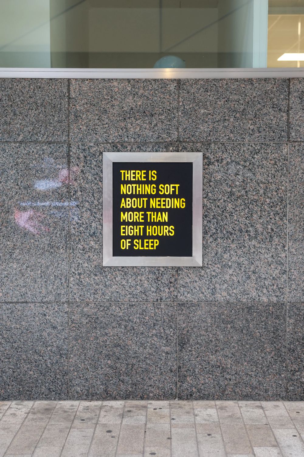 Miriam Schmidtke, The Manifesto of Post-Phlegmatism, Capsules